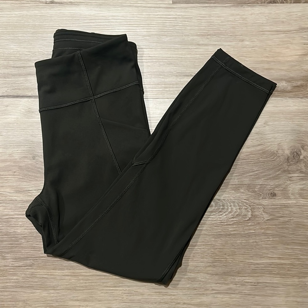 Lululemon Olive Green Cropped Running Pants - Time to Sweat Style